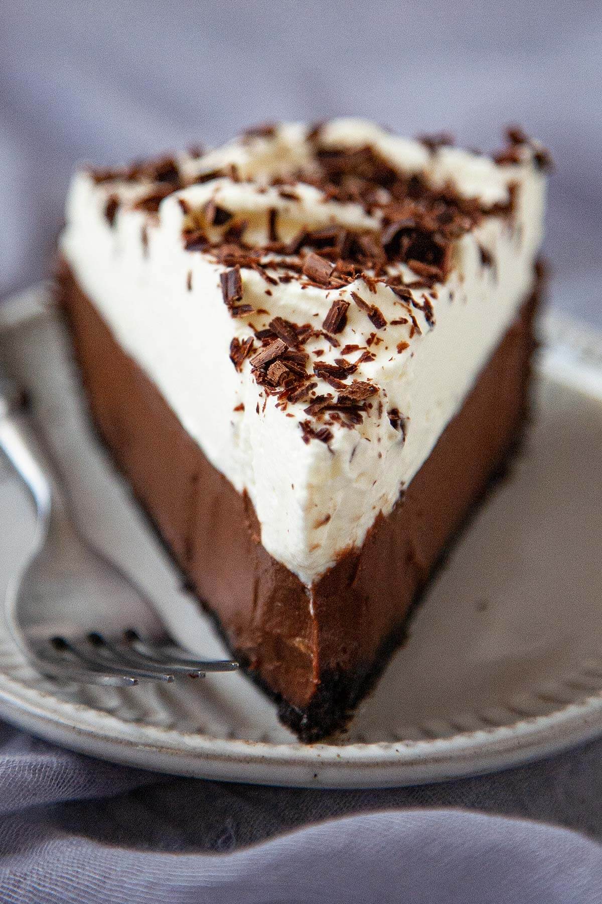 Seriously the BEST Chocolate Cream Pie Recipe (VIDEO) | Foodtasia