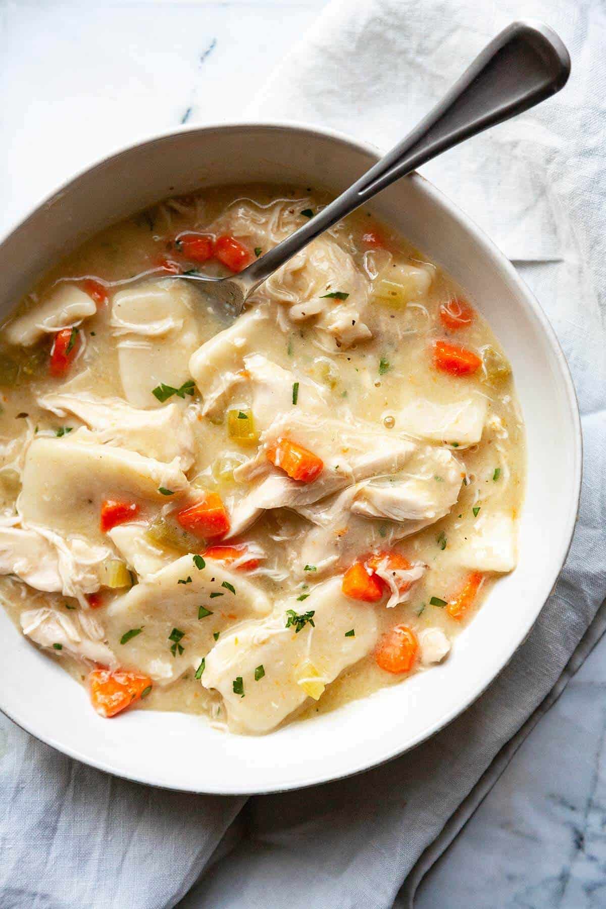 The BEST Old Fashioned Chicken and Dumplings | Foodtasia