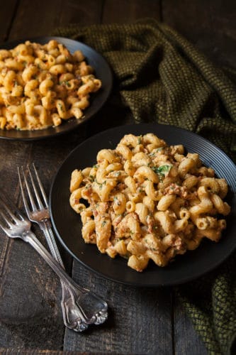 Tomato Bacon Pasta | Foodtasia