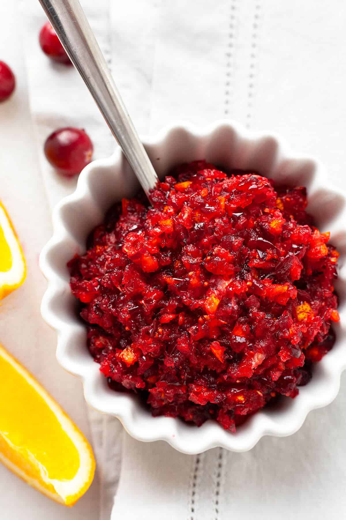 fresh-cranberry-orange-relish-foodtasia