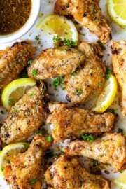 The BEST Lemon Pepper Wings (video) | Foodtasia