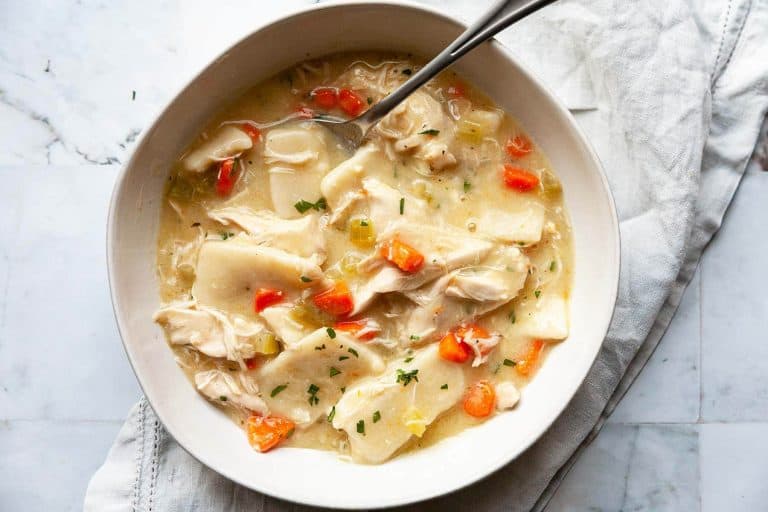 Chicken and Dumplings | Foodtasia