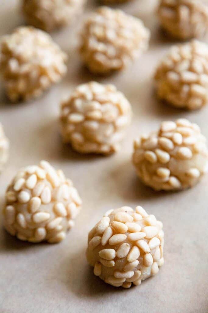 Italian Pignoli Cookie dough balls with pine nuts