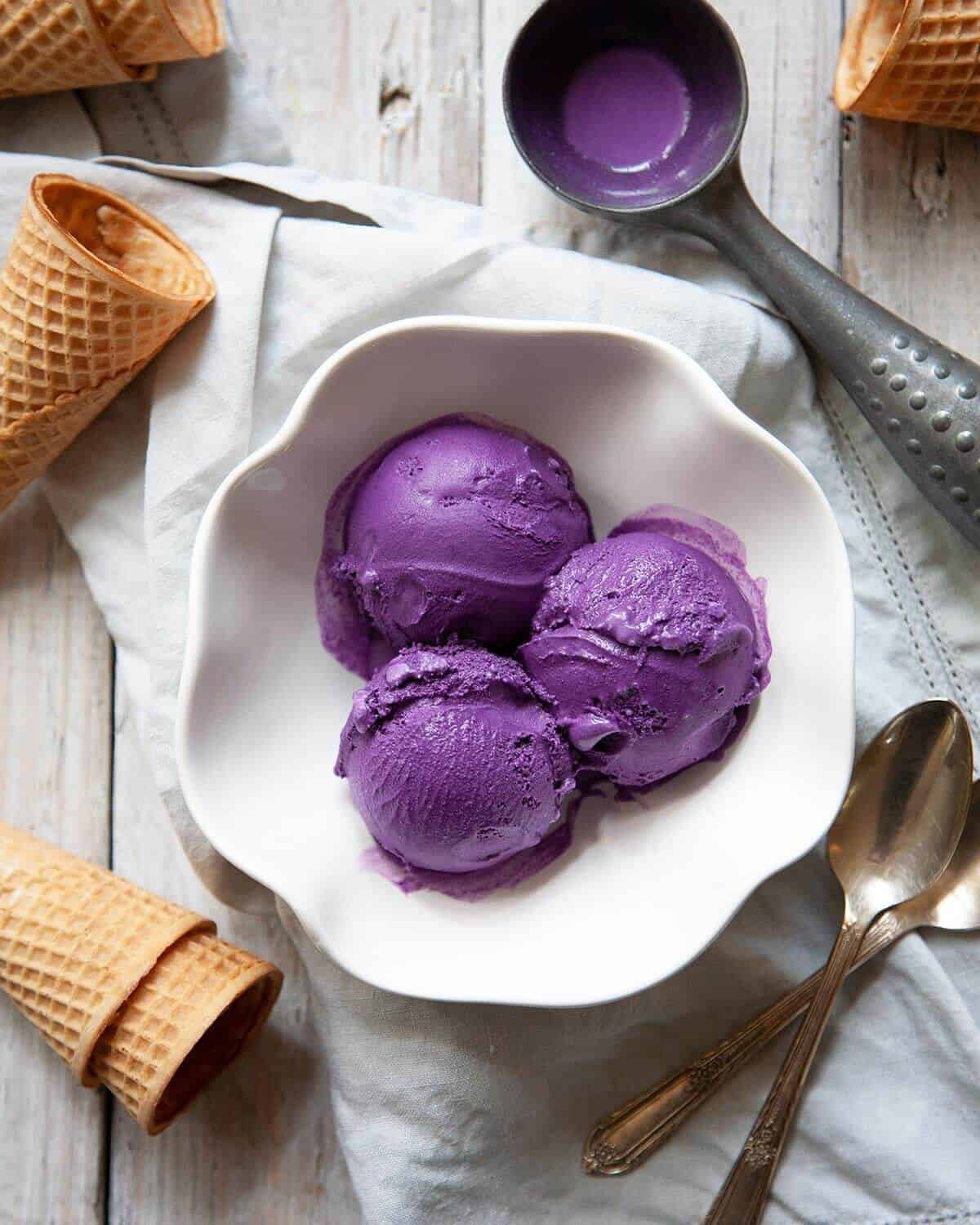 the BEST Homemade Ube Ice Cream | Foodtasia