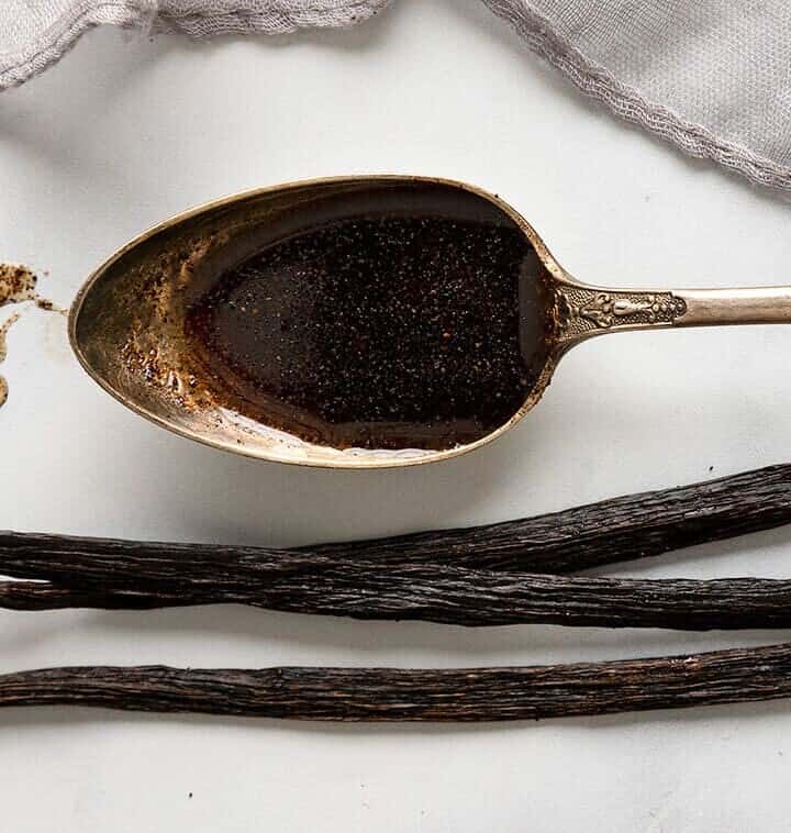 a spoon of vanilla bean paste