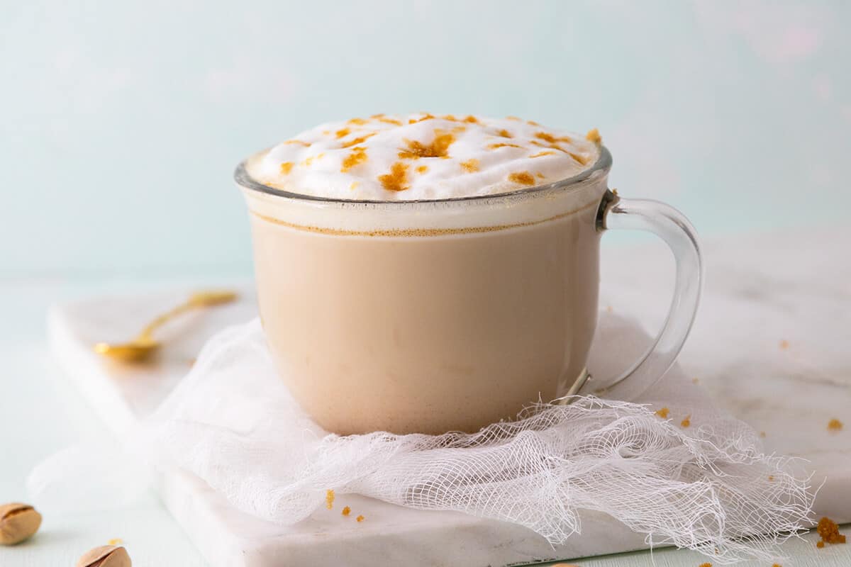 Easy Pistachio Latte Starbucks Copycat, hot & iced