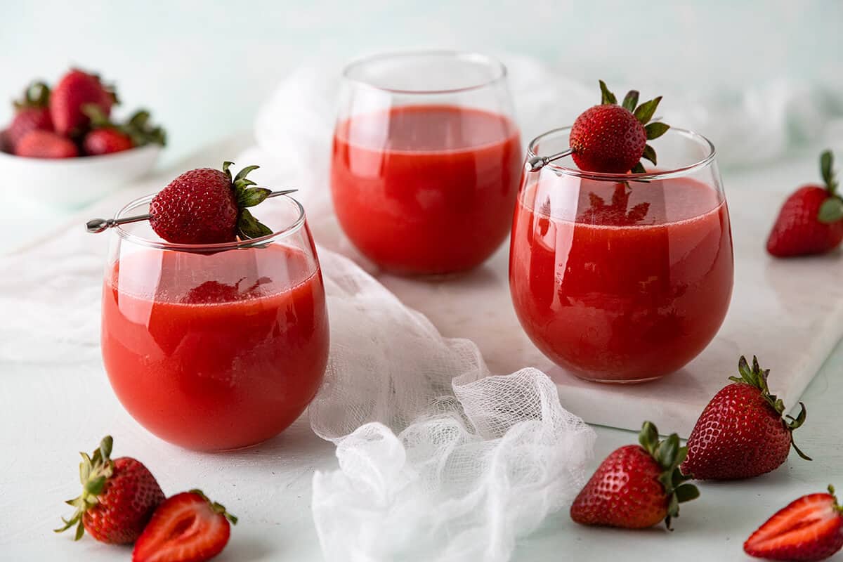 glasses of strawberry juice