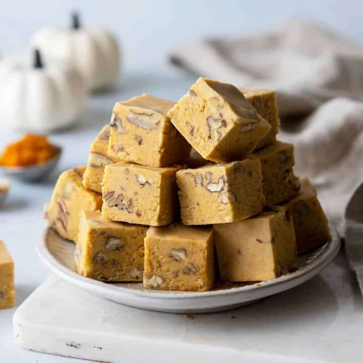 Easy Pumpkin Fudge Recipe (Video) Foodtasia